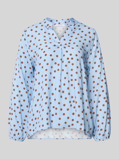 Produktfoto, Relaxed Fit Bluse aus reiner Viskose-Mix Modell 'Valeria' von ZABAIONE, hellblau mit braunen Punkten, Serafino Ausschnitt, lange Ärmel