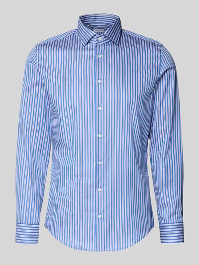 Produktfoto, Slim Fit Business Hemd aus Baumwolle mit Kentkragen von SEIDENSTICKER, blau-weiß gestreift, Knopfleiste, reine Baumwolle, schmale Passform, Rückenlänge 77 cm, Schulterbreite 42 cm, Ärmellänge 65 cm, glatte Textur.