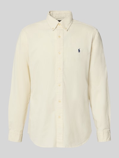 Produktfoto, cremefarbenes Custom Fit Freizeithemd aus reiner Baumwolle von Polo Ralph Lauren, glatte Struktur, beige Knöpfe