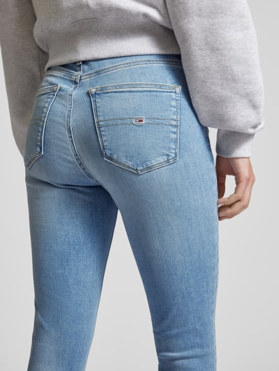 Tommy Jeans Skinny Fit Jeans im 5-Pocket-Design Modell 'NORA' Hellblau 3