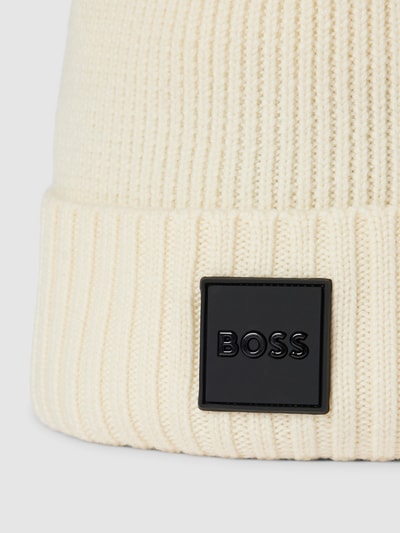 BOSS Beanie mit Label-Patch Modell 'Fati' Offwhite 2