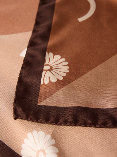 Produktfoto, Tuch aus reiner Seide mit floralem Print von Luisa Cerano, beige-braune Farben, glatte Textur, floraler und Logo-Print, rechteckige Passform, Breite 51 cm