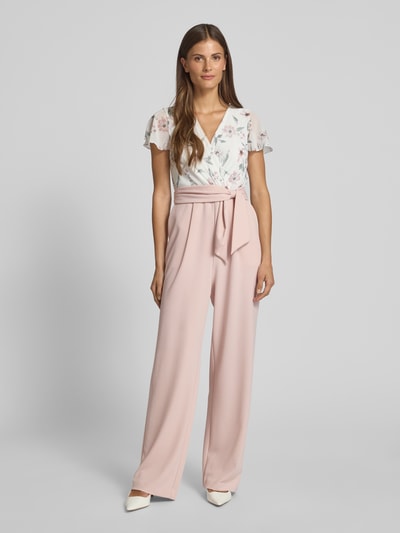 Christian Berg Cocktail Jumpsuit met V-hals Lichtroze - 4