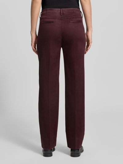 Vrouwenmodel draagt Super Slim Fit Schmale broek uit mix van katoen en lyocell model 'LORELLA' van Raphaela By Brax, Ganzlichaamsaanzicht achteraan, Dames broek