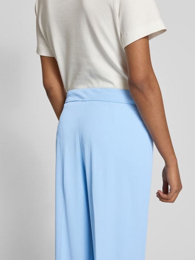 Review High Waist Stoffhose mit Bügelfalten Hellblau 3
