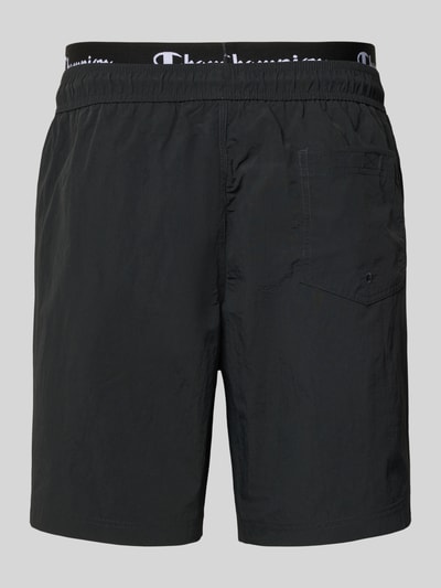 Produktfoto, Badehose mit Label-Details und Gesäßtasche von CHAMPION in Schwarz, Regular-Fit, elastischer Bund, Tunnelzug, texturierte Oberfläche