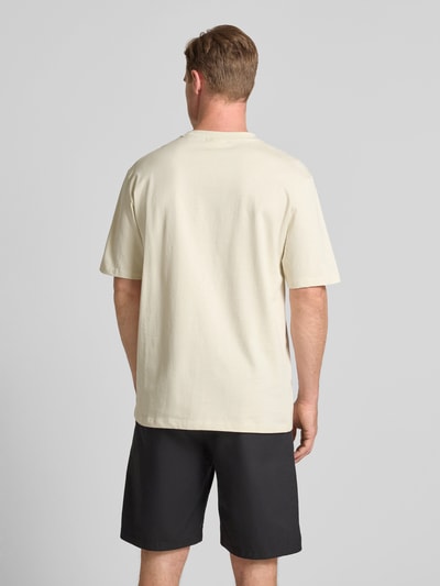 Lindbergh Oversized T-Shirt mit geripptem Rundhalsausschnitt Offwhite 5