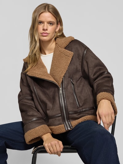 ONLY Regular Fit Bomberjacke mit Teddyfellkragen Modell 'KENDRA' Dunkelbraun 3