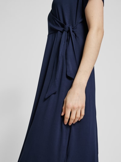 Fransa Knielange jurk in wikkellook, model 'DOTTIE' Marineblauw - 3
