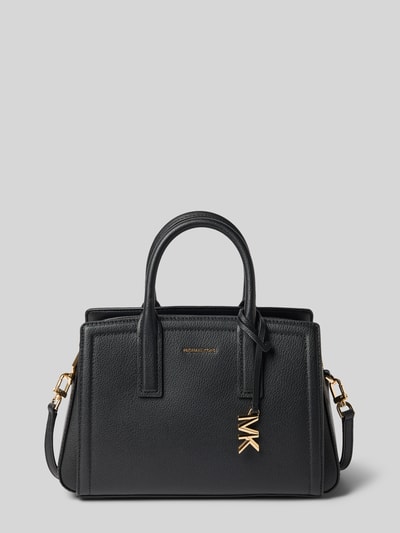 Produktfoto, Handtasche aus Leder Modell 'LAILA' von MICHAEL Michael Kors in Schwarz mit goldener Label-Applikation, Reißverschluss, Tragehenkel, Schulterriemen und strukturierter Oberfläche, 30 x 19 x 11 cm, Länge Schulterriemen 132 cm.