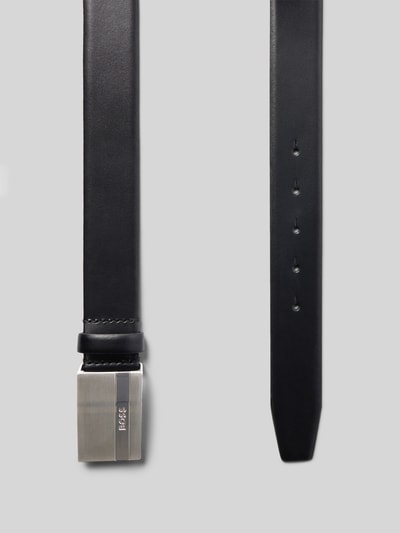 Produktfoto, Ledergürtel mit Logo-Schließe Modell 'Baxton' von BOSS aus schwarzem Rindsleder, Logo-Gravur, Gürtelschlaufe aus Leder, Gürtelbreite: 3,5 cm, Made in Italy