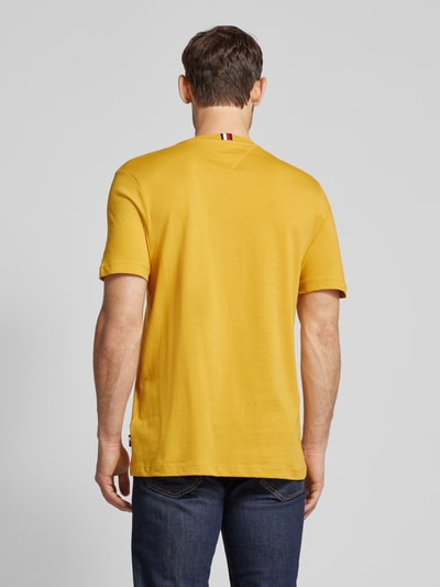 Tommy Hilfiger T-Shirt mit Label-Print Gelb 5