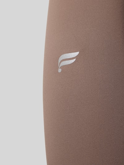 Fabletics Slim Fit Leggins mit Logo-Detail Modell 'PURELUXE' Taupe 2
