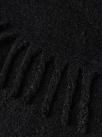 PIECES Schal mit langen Fransen Modell 'NIKITA' Black 2