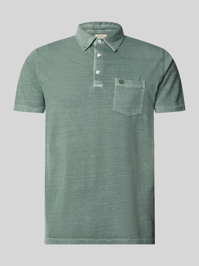 Produktfoto, Slim Fit Poloshirt mit Brusttasche von Superdry in Grün aus Baumwoll-Leinen-Mix, Knopfleiste, kurze Ärmel, gerade Form