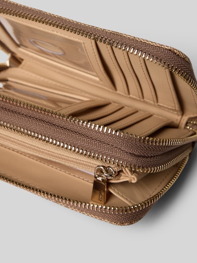Guess Portemonnee met labeldetail, model 'LAUREL' Lichtbruin - 3