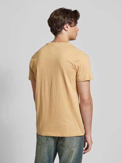 Tommy Jeans T-shirt met labelprint Zand - 5