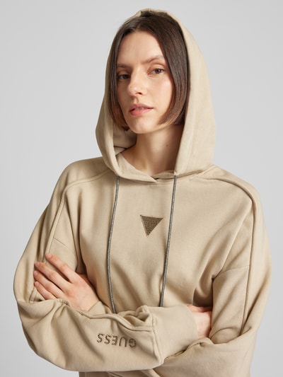 Guess Hoodie mit Strasssteinbesatz Sand 3