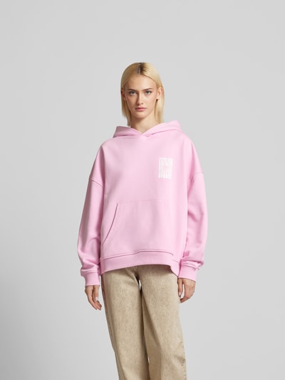 OH APRIL Oversized Hoodie mit Label-Print Pink 4