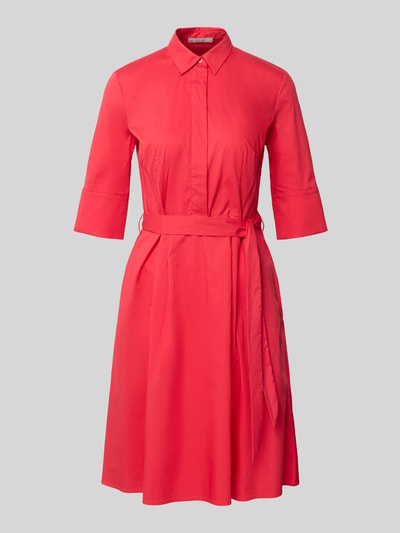 Produktfoto, Knielanges Hemdblusenkleid mit Bindegürtel von Christian Berg Woman Selection, bawełniany miks z domieszką stretchu, krój A-linia, kolor koralowy, ukryta listwa guzikowa, pasek, długość do kolan, długość pleców w rozmiarze 36: 99 cm, szerokość w rozmiarze 36: 48 cm, długość rękawa w rozmiarze 36: 37 cm