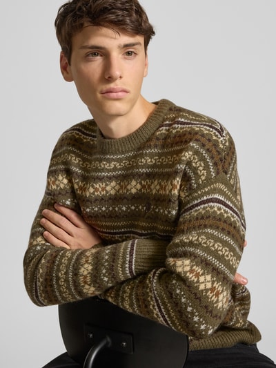 REVIEW Regular Fit Pullover mit Woll-Anteil in Strick-Optik Oliv 3