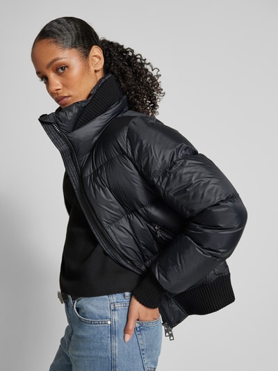 IQ Studio Bomberjacke mit Daunenfüllung Modell 'ELA' Black 3