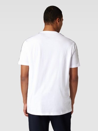 Armani Exchange T-Shirt mit Label-Print Weiss 5
