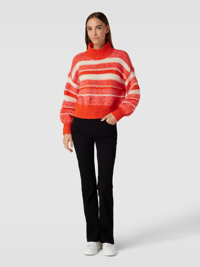 Vero Moda Strickpullover mit Streifenmuster Modell 'KAMMA' Rot 1