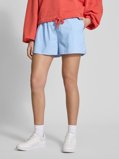 Pegador Shorts mit seitlichen Eingrifftaschen Modell 'EVA' Hellblau 4