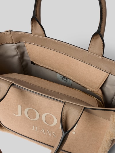 JOOP! Jeans Handbag mit Logo-Print Modell 'Yvette' Beige 5