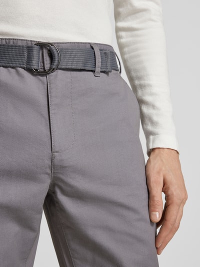 MCNEAL Slim Fit Chino mit Gürtel Silber 3