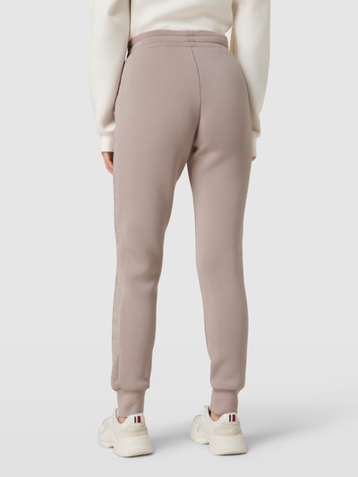 Guess Activewear Sweatpants mit elastischem Bund Modell 'ALLIE' Taupe 5