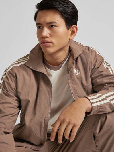 adidas Originals Trainingsjacke mit Label Stitching dunkelbraun online kaufen