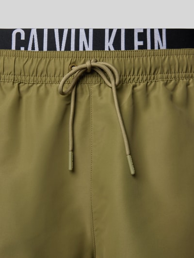 Calvin Klein Underwear Badehose mit Label-Print Oliv 2