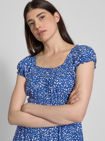 Apricot Knielanges Kleid aus Viskose im Allover-Look Royal 3