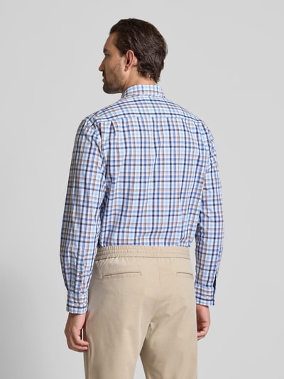 Christian Berg Men Regular fit vrijetijdsoverhemd met button-downkraag Marineblauw - 5