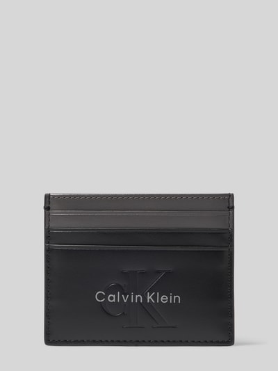 Produktfoto, Kartenhalter aus echtem Rindsleder von CK Calvin Klein, unifarben, rechteckige Form, strukturierte Textur, Kartenfächer