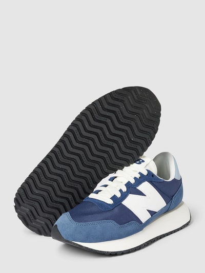 New Balance Sneaker mit Label-Details Hellblau 3