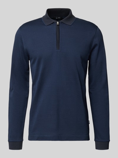 Produktfoto, Regular Fit Koszulka polo z czystej bawełny Model 'PEDUZZI 06' od BOSS, efekt: wzór na całej powierzchni, kołnierzyk polo, długie rękawy, zakończenia prążkowane, dół z rozcięciami po bokach, materiał wykończony procesem merceryzacji, kolor granatowy, lekka faktura.
