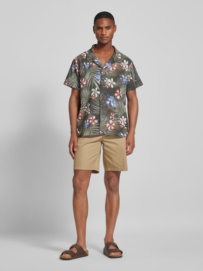 BOSS Koszula casualowa o kroju regular fit z kołnierzem z połami model ‘Beach’ Khaki 1