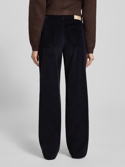 TONI Wide Fit Cordhose mit Eingrifftaschen Modell 'Liv' Dunkelblau 5