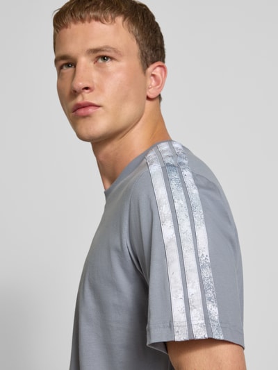 adidas Sportswear T-shirt met logo en ronde hals Middengrijs - 3