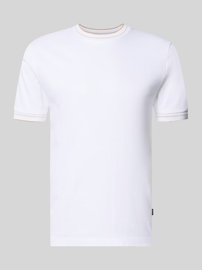 Produktfoto, białe tło, biały t-shirt z kontrastowym wykończeniem, gładka faktura, Slim Fit T-Shirt aus reiner Baumwolle Modell 'Tessler 195' von BOSS, Męski t-shirt