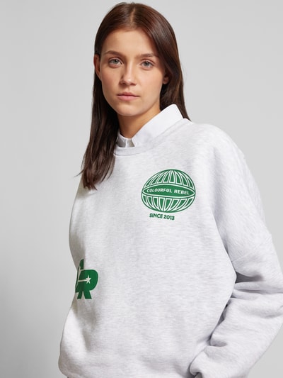 Colourful Rebel Relaxed Fit Sweatshirt mit Label-Print Hellgrau 3