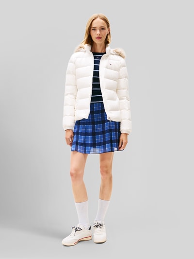 Tommy Jeans Regular Fit Daunenjacke mit Kunstfell Offwhite 1