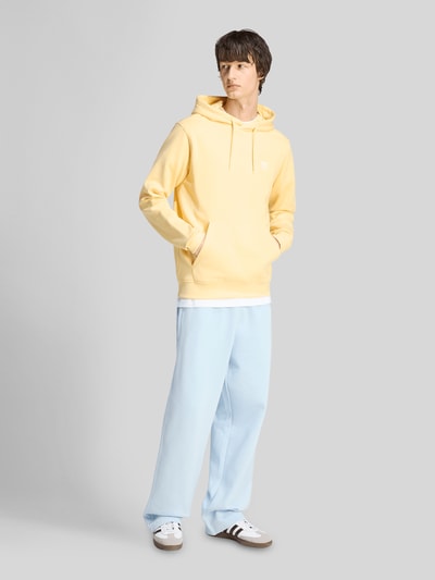 adidas Originals regular fit joggingbroek van katoenmix Lichtblauw - 1