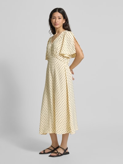 ICHI Midikleid mit V-Ausschnitt Modell 'ZABBY' Beige 1