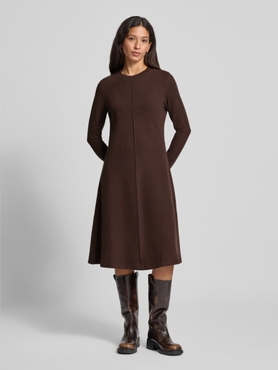 s.Oliver RED LABEL Sukienka o lekko rozkloszowanym kroju dzianiny z mieszanki bawełny Ciemnobrązowy 4