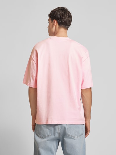 REVIEW T-shirt o kroju oversized Essentials  Różowy 5