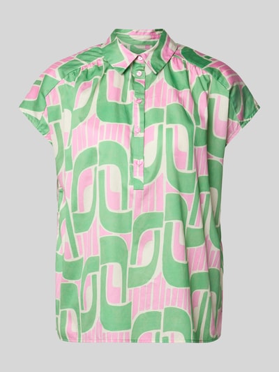 Produktfoto, Regular Fit Bluse im Allover-Look von Milano Italy, czysta bawełna, krój regular fit, kołnierzyk koszulowy, listwa guzikowa, rękawy kimonowe, długość pleców w rozmiarze 36: 68 cm, zielony i różowy geometryczny wzór